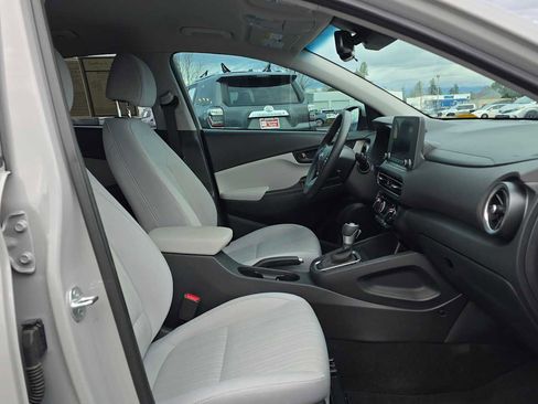Used 2023 Hyundai Kona SEL w/ Cargo Package AWD/4WD image 11