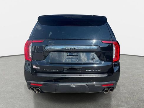Used 2023 GMC Yukon Denali Ultimate AWD/4WD image 5