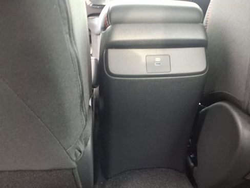 New 2026 Nissan Sentra SR image 28