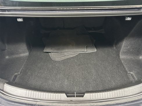 Used 2023 Chevrolet Malibu LT FWD image 17