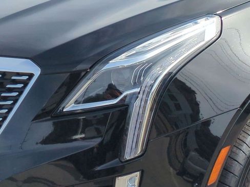 Certified 2023 Cadillac XT5 Premium Luxury FWD image 28