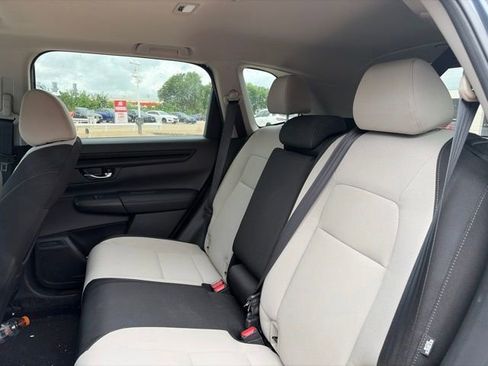 Used 2025 Honda CR-V EX image 9