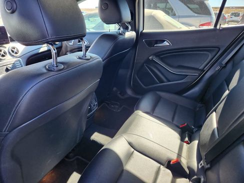 Used 2020 Mercedes-Benz GLA 250 GLA 250 w/ Premium Package image 16