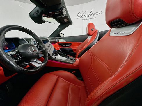 Used 2023 Mercedes-Benz SL 55 AMG 4MATIC image 18