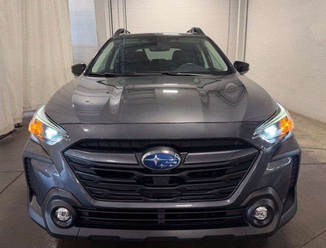 Used 2024 Subaru Outback Premium AWD/4WD image 6