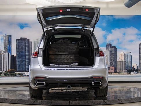 Certified 2022 Mercedes-Benz GLS 450 4MATIC image 12