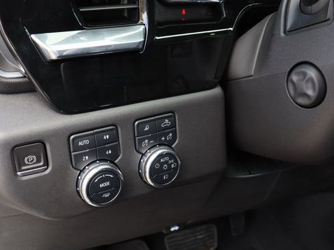 Certified 2023 GMC Sierra 1500 SLT w/ SLT Premium Package image 12