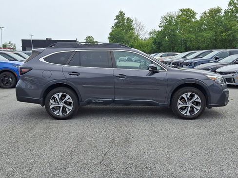 Used 2020 Subaru Outback Limited w/ Popular Package #2 AWD/4WD image 4