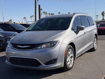 Used 2018 Chrysler Pacifica Touring-L Plus w/ Advanced Safetytec Group