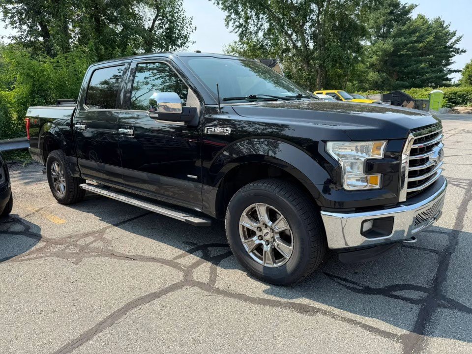 Used 2016 Ford F150 XLT w/ Equipment Group 302A Luxury AWD/4WD image 4