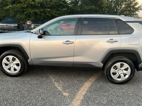 Used 2025 Toyota RAV4 LE image 8