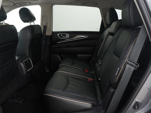 Used 2019 INFINITI QX60 Luxe w/ Essential Package image 15