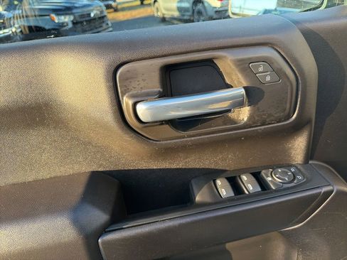 Certified 2022 Chevrolet Silverado 1500 Custom w/ Rally Edition image 21