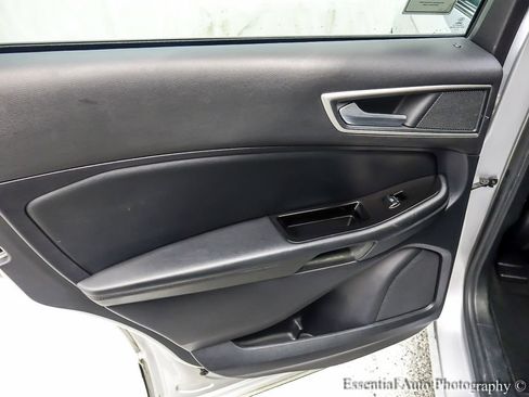 Used 2019 Ford Edge SEL w/ Equipment Group 201A image 24