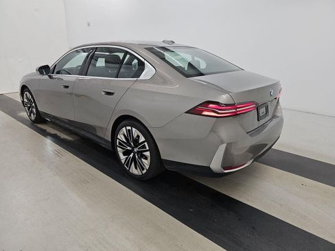 Certified 2026 BMW 530i image 6