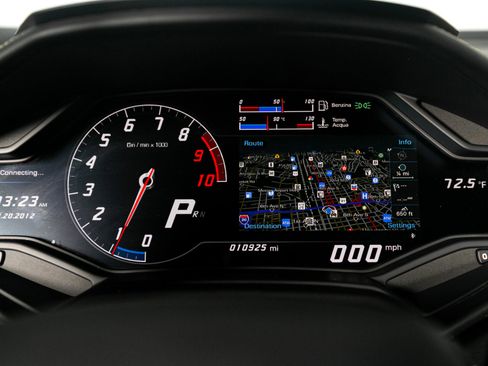 Used 2015 Lamborghini Huracan LP 610-4 image 12