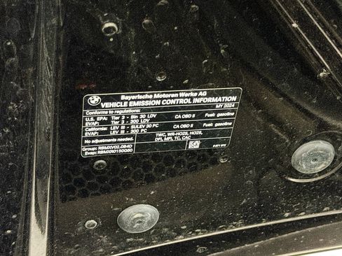 Used 2024 BMW 530i w/ Premium Package image 17