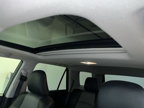 Used 2023 Toyota 4Runner SR5 Premium w/ Moonroof Package AWD/4WD image 25