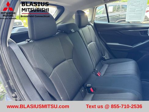 Used 2019 Subaru Impreza 2.0i AWD/4WD image 34