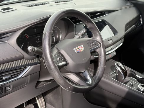 Used 2021 Cadillac XT4 Sport w/ Cold Weather Package image 15