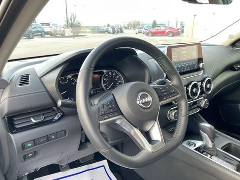 Used 2025 Nissan Sentra SV w/ All-Weather Package image 9