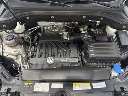 Used 2022 Volkswagen Atlas Cross Sport SE AWD/4WD image 33