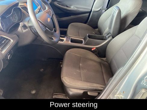 Used 2017 Chevrolet Cruze LT FWD image 8