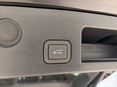 New 2026 Chevrolet Equinox LT w/ Convenience Package II image 13