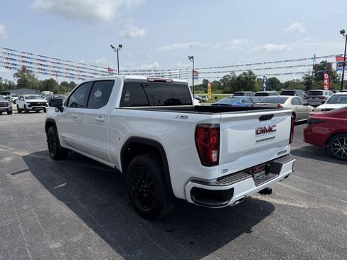 Used 2024 GMC Sierra 1500 Elevation w/ X31 Off-Road Package AWD/4WD image 7
