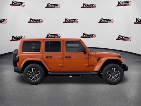 New 2025 Jeep Wrangler Unlimited Sahara AWD/4WD image 21