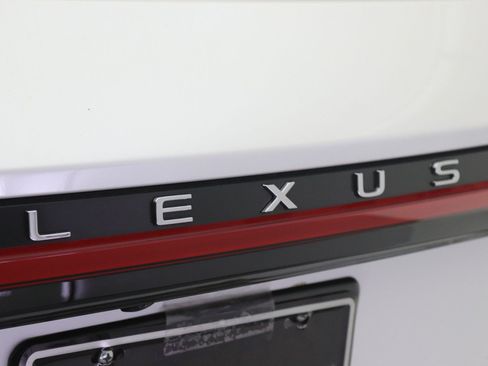 Used 2024 Lexus RX 350 FWD w/ Technology Package image 19