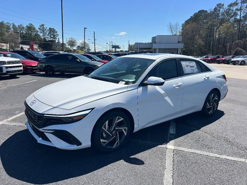 New 2026 Hyundai Elantra Limited image 1