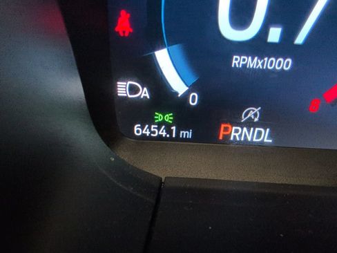 Used 2025 Ford Explorer Active RWD image 18