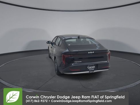 Used 2025 Kia K4 FWD image 12