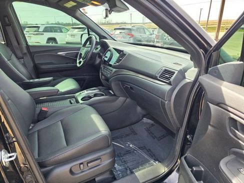 Used 2023 Honda Passport EX-L image 17