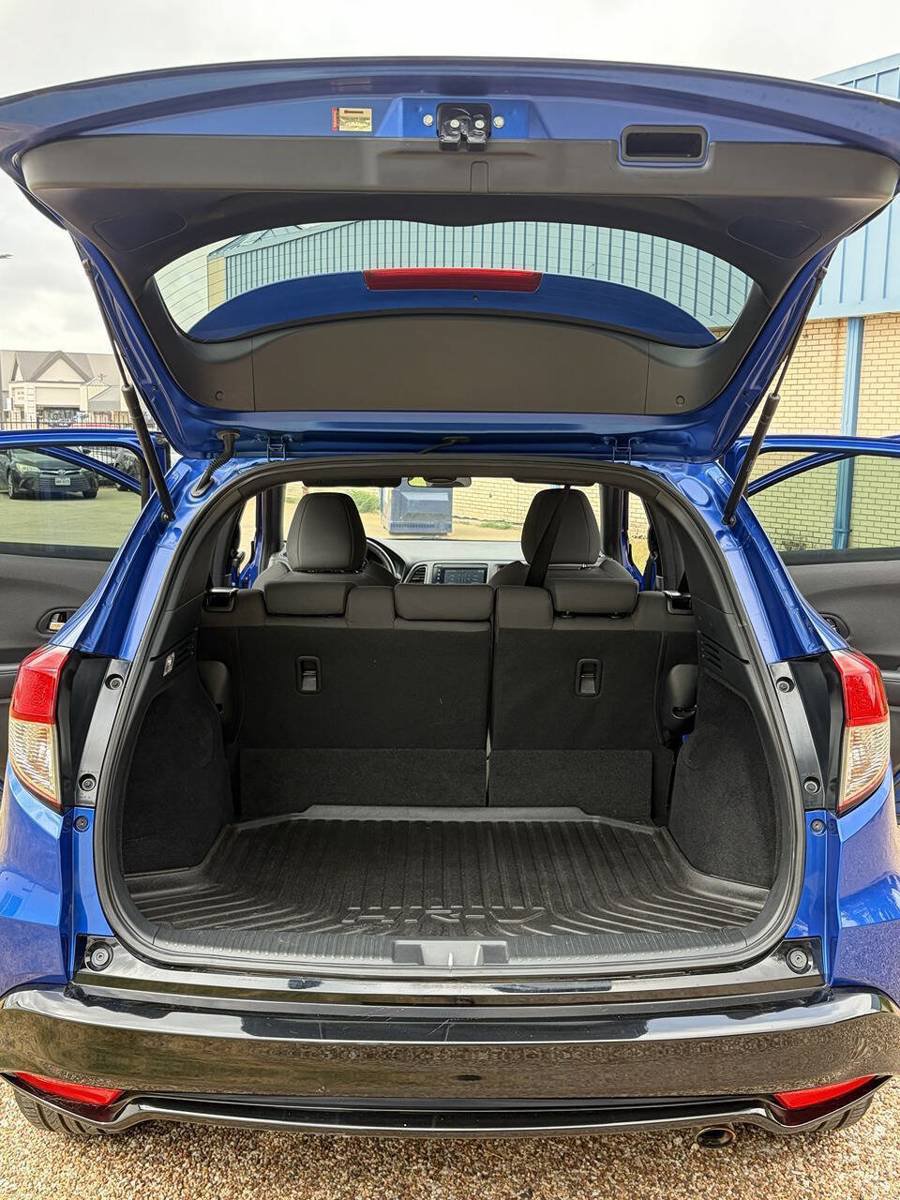Used 2021 Honda HR-V Sport image 33
