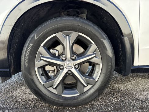 Used 2024 Honda HR-V EX-L image 8