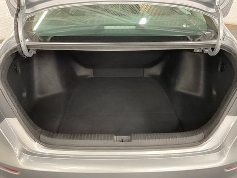 Certified 2023 Honda Accord LX image 8