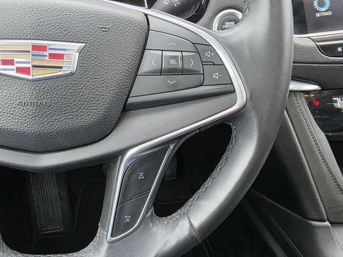 Used 2017 Cadillac XT5 Luxury w/ Driver Awareness Package image 43