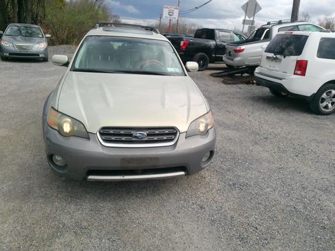 Used 2005 Subaru Outback 3.0R L.L. Bean image 2