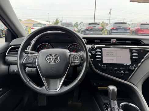 Certified 2019 Toyota Camry XSE FWD image 12