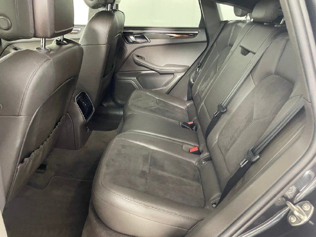 Used 2021 Porsche Macan AWD/4WD image 15