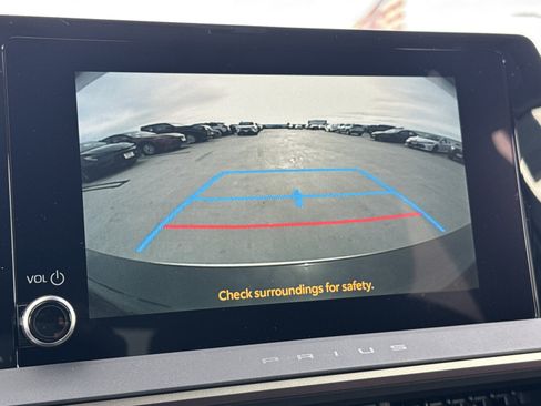 New 2026 Toyota Prius Plug-In Hybrid image 6