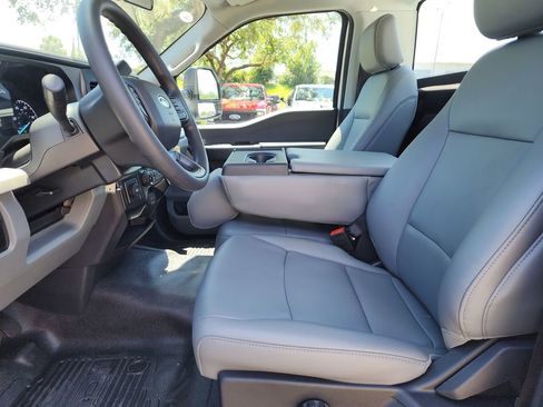 New 2025 Ford F250 XL image 27