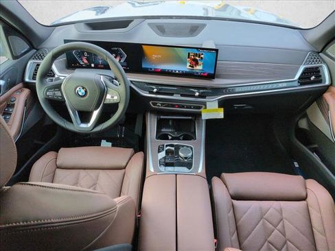 Used 2026 BMW X5 xDrive40i w/ Premium Package AWD/4WD image 15