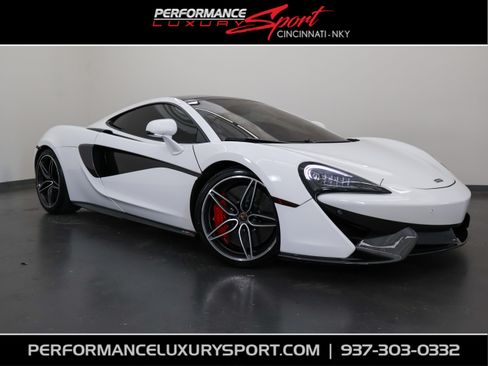 Used 2018 McLaren 570S RWD image 1