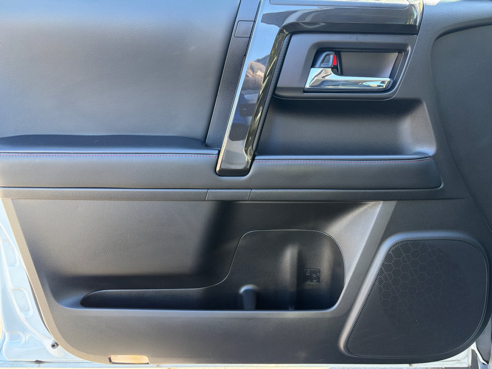 Used 2024 Toyota 4Runner TRD Off-Road Premium w/ Moonroof Package AWD/4WD image 9