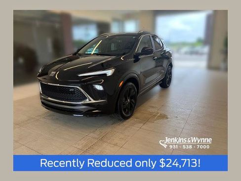 Used 2025 Buick Encore GX Sport Touring FWD image 1