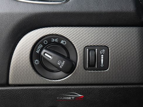 Used 2018 Dodge Durango SRT w/ SRT Interior Appearance Group AWD/4WD image 37