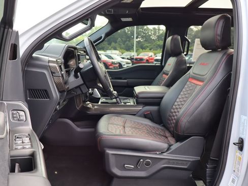 Used 2025 Ford F150 Lariat w/ Equipment Group 502A High AWD/4WD image 34